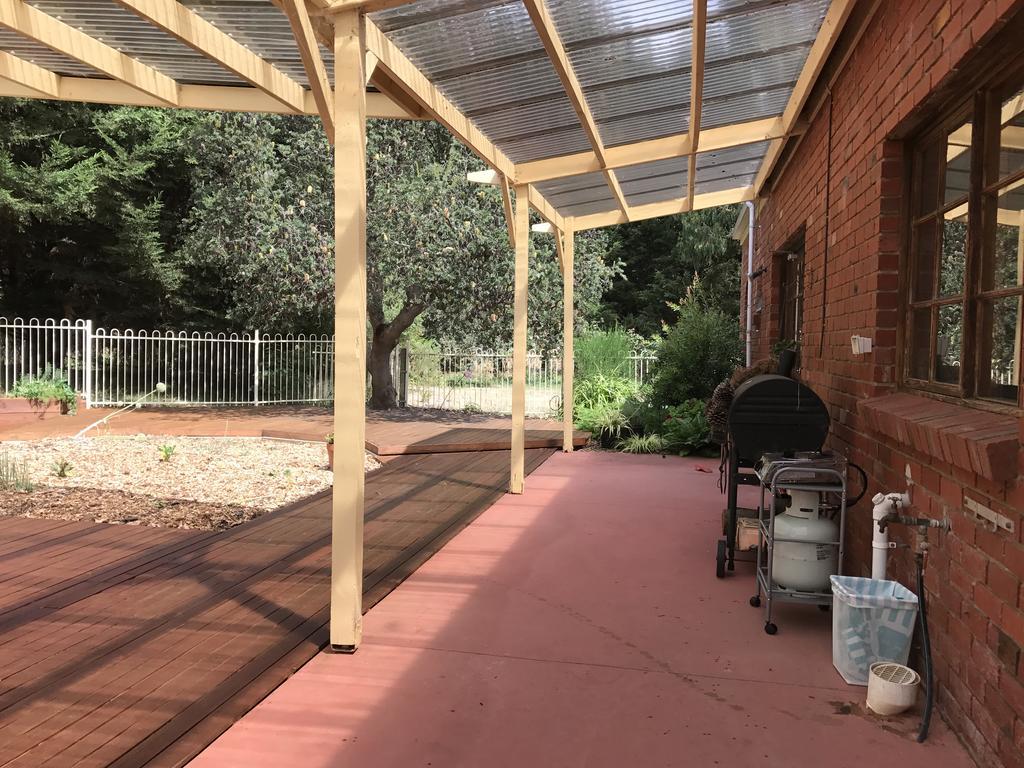 Helen'S Homestead Enfield Экстерьер фото